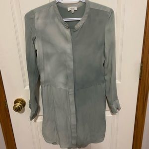 Wilfred tie die pistachio elongated button down